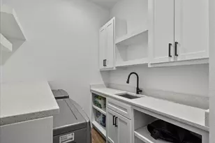 266 Rd 66111, Dayton, TX 77535 - Photo 33