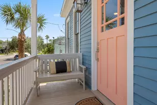 1123 32nd St, Galveston, TX 77550 - Photo 3