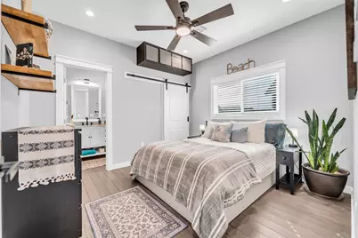 1094 Cedar Lane, Gilchrist, TX 77617 - Photo 17