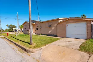 1014 48th St, Galveston, TX 77550 - Photo 7