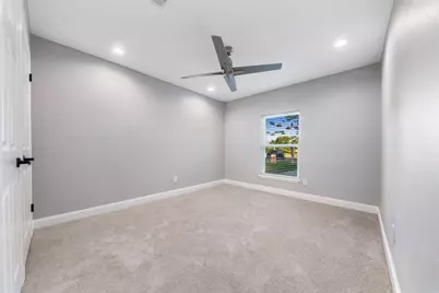 6502 Trail Valley Way, Houston, TX 77086 - Photo 23