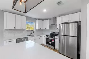 6502 Trail Valley Way, Houston, TX 77086 - Photo 9