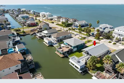 21911 Guadalupe Drive, Galveston, TX 77554 - Photo 7