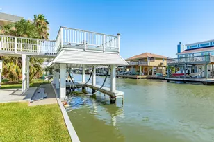 21911 Guadalupe Dr, Galveston, TX 77554 - Photo 11