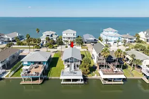 21911 Guadalupe Dr, Galveston, TX 77554 - Photo 1