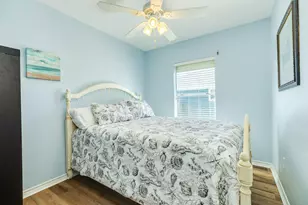 21911 Guadalupe Dr, Galveston, TX 77554 - Photo 37