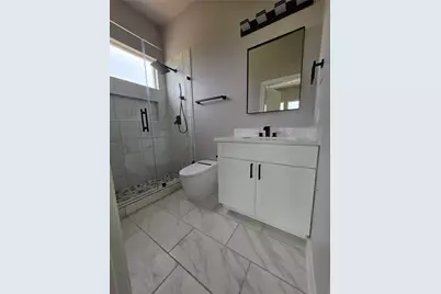 727 Road 5714, Cleveland, TX 77327 - Photo 11