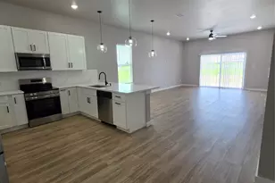 727 Rd 5714, Cleveland, TX 77327 - Photo 5