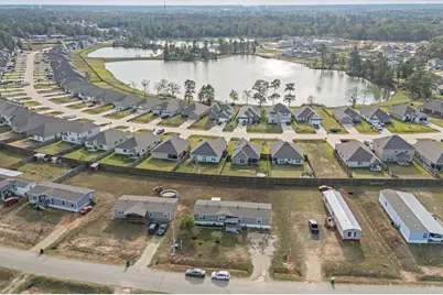 543 Ashlawn Drive, Conroe, TX 77303 - Photo 17