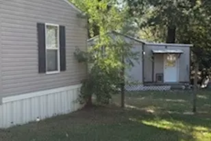 275 Dogwood Dr, Trinity, TX 75862 - Photo 11