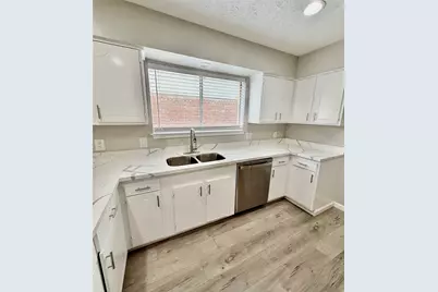 16810 Limeshade Lane, Sugar Land, TX 77498 - Photo 11
