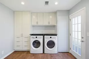 1704 Cherry Orchard Dr, Austin, TX 78745 - Photo 9