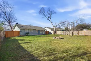 1704 Cherry Orchard Dr, Austin, TX 78745 - Photo 19