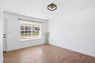 1704 Cherry Orchard Dr, Austin, TX 78745 - Photo 15