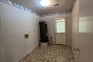 12345 Oak Leaf Rd, Conroe, TX 77303 - Photo 7