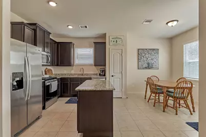8884 Oval Glass Street, Conroe, TX 77304 - Photo 9