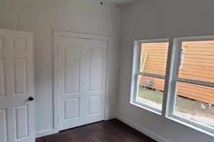 2319 McKee St, Houston, TX 77009 - Photo 15