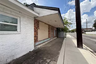 2319 McKee St, Houston, TX 77009 - Photo 11