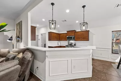 6318 Ezzard Charles Lane, Houston, TX 77091 - Photo 3