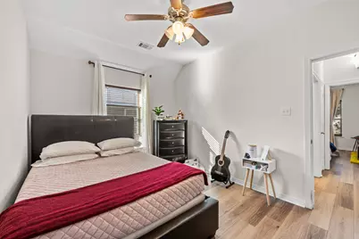 6318 Ezzard Charles Lane, Houston, TX 77091 - Photo 31