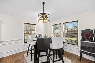 6318 Ezzard Charles Ln, Houston, TX 77091 - Photo 9