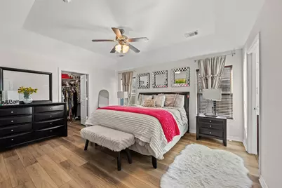 6318 Ezzard Charles Lane, Houston, TX 77091 - Photo 13