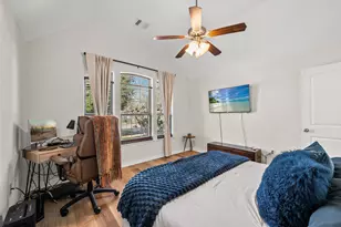 6318 Ezzard Charles Ln, Houston, TX 77091 - Photo 25