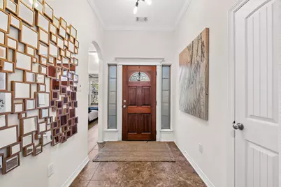 6318 Ezzard Charles Lane, Houston, TX 77091 - Photo 5