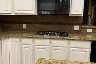 3613 Knotty Pine Cir, Pearland, TX 77581 - Photo 5