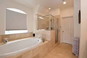 9127 Harbor Hills Dr, Houston, TX 77054 - Photo 17