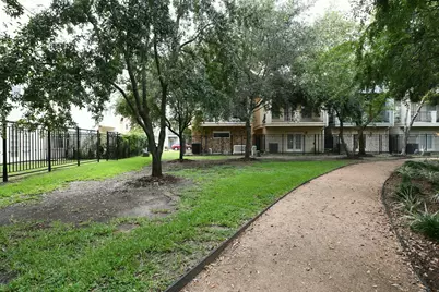 9127 Harbor Hills Drive, Houston, TX 77054 - Photo 23