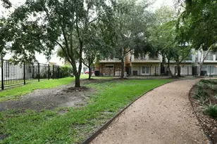 9127 Harbor Hills Dr, Houston, TX 77054 - Photo 23