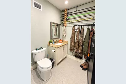 4924 County Road 747A, Brazoria, TX 77422 - Photo 15
