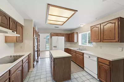 1013 Glenshannon Avenue, Friendswood, TX 77546 - Photo 7