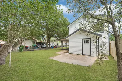 507 E 3rd Street, El Campo, TX 77437 - Photo 5
