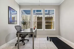 306 Fargo St, Houston, TX 77006 - Photo 27
