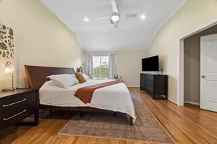 306 Fargo St, Houston, TX 77006 - Photo 13