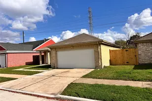 6331 Pouter Dr, Houston, TX 77083 - Photo 3