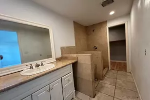 2222 Carnes St, Dallas, TX 75208 - Photo 49