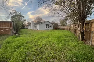 7819 Martin Wood Ln, Houston, TX 77086 - Photo 17