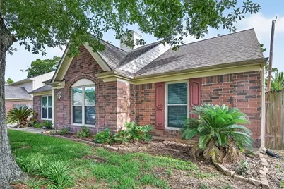 5209 Spring Circle Drive, Pearland, TX 77584 - Photo 3