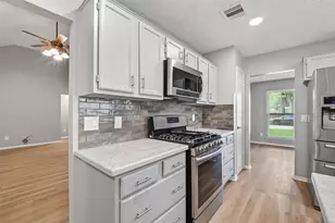 5209 Spring Cir Dr, Pearland, TX 77584 - Photo 17