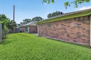 5209 Spring Cir Dr, Pearland, TX 77584 - Photo 47