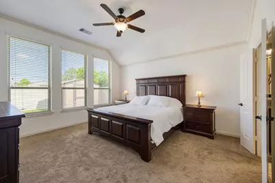 283 W Creek Drive, League City, TX 77573 - Photo 9