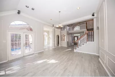 11527 Earley Forest Lane, Houston, TX 77043 - Photo 7