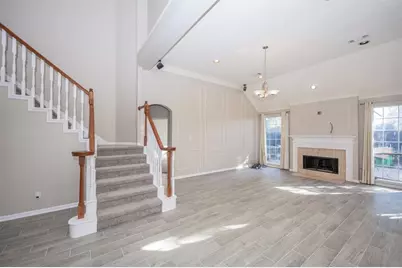 11527 Earley Forest Lane, Houston, TX 77043 - Photo 5