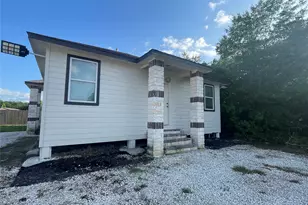 884 County Road 3550, New Caney, TX 77327 - Photo 9