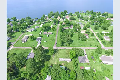 277 Lucy, Livingston, TX 77351 - Photo 37