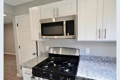 5238 Carmen Street, Houston, TX 77033 - Photo 5