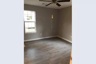 5238 Carmen Street, Houston, TX 77033 - Photo 13